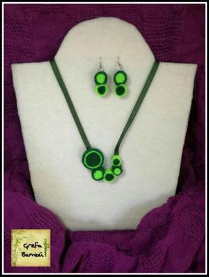Collar De Fieltro Diseño Unico Y Original (art. 4)