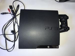 PlayStation 3 con 14 juegos, joystick y auriculares headset