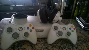 Xbox 360 + 2 Controles + Kinect + Antena Wifi + Headphones