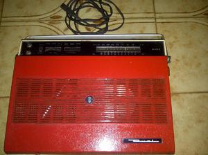 ANTIGUO TOCADISCO PORTATIL CON RADIO RANSER