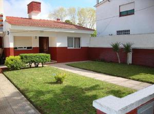 Chalet en La Lucila del Mar