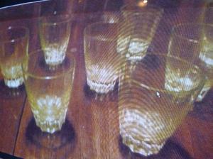 VASOS FINOS PARA VERMUT U OTRA BEBIDA. (12)