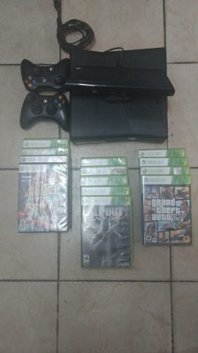 Xbox 360 Slim, Kinect, 2 Mandos, 14 Juegos Originales