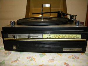 tocadisco winco con radio Am-Fm