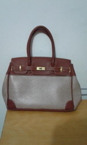 Cartera de cuero