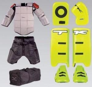 Kit De Arquero Hockey Tk Pads Guantes Pechera Bermuda Casco