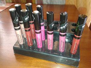 Vendo labiales jactans mate