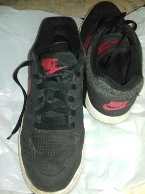 Vendo zapatillas nike usadas