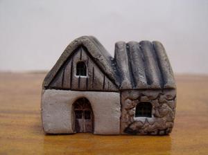 figura miniatura cabaña bariloche