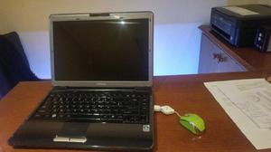 Vendo Notebook Toshiba, excelente estado