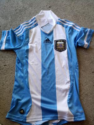 Vendo camiseta argentina