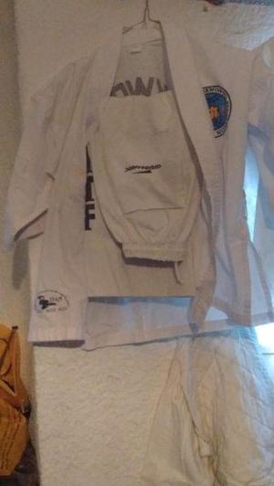 Vendo traje Taekwon-do Talle adulto