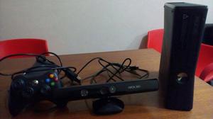 Xbox 360 Nueva sin uso. Con Kinetic y Joystick Sin chipear