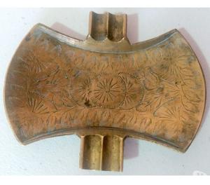 Antiguo cenicero de bronce de la India