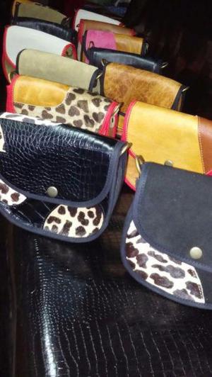 CARTERAS BANDOLERAS EN CUERO VACUNO. VER DETALLES ABAJO