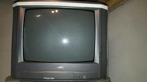 Dueña vende. Tv 21 pulgadas sanyo stereo