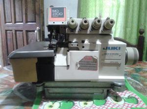 Maquina de coser overlock