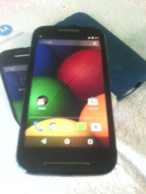 Moto e libre impecable