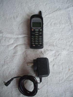 Antiguo Celular Motorola sin chip para repuesto