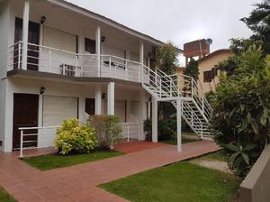 Duplex 1 amb c/ entrepiso al frente balcon jardin parrillas