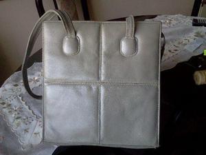 cartera de cuero gris