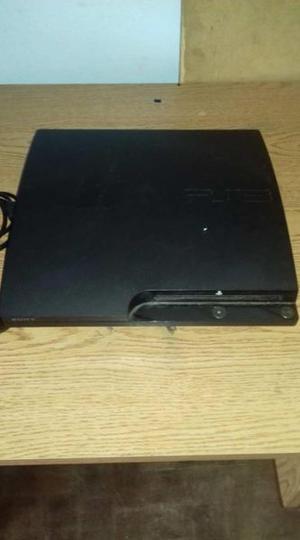 Vendo Play Station 3 usada con 160 gg de memoria y 15 juegos