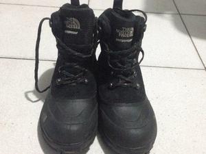 Vendo botas niño