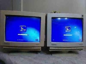 vendo o permuto pc con windows xp