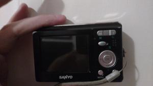 Camara digital sanyo