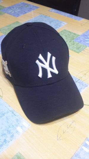 Gorra NY Yankees regulable New Era 9Forty
