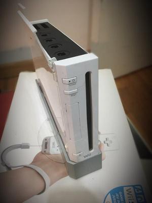 Nintendo Wii En Caja Con Todos Los Accesorios Y Adicionales