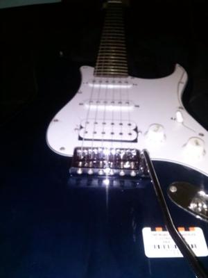 Vendo Guitarra Electrica Aria Stg 004 Stratocaster Hss