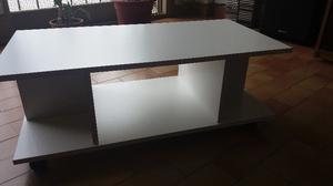 mesa ratona blanca de melamina