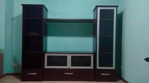 Cristalero Quadra Con Rack Para Tv De Guatambú