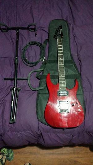 Guitarra elèctrica IBANEZ N427 con funda, cable y piè.