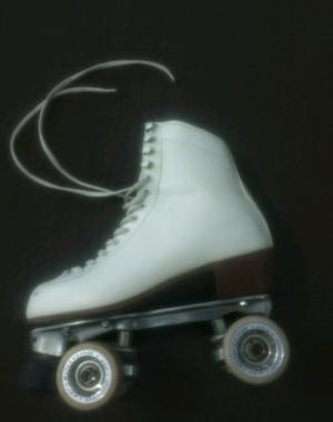 Patines de 4 ruedas, originales para patinaje artístico.