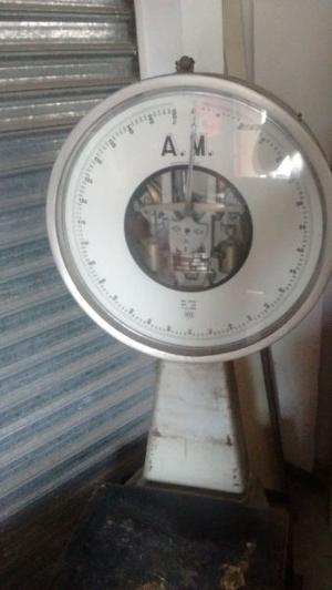 Oferta Balanza 150 Kg Bascula Reloj C/ Base Ruedas M / Buena