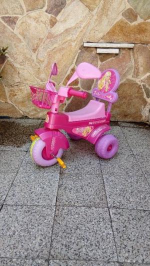 Triciclo Barbi con espejos