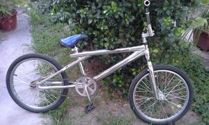 Vendo bmx usada