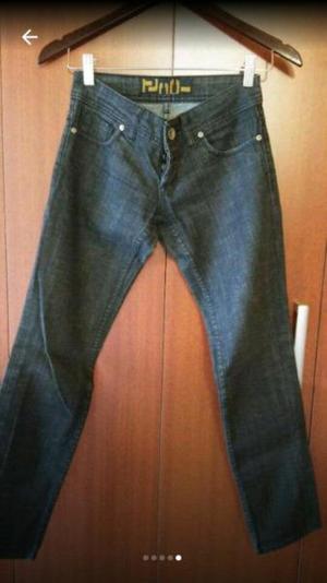 Vendo pantalon jeans negro