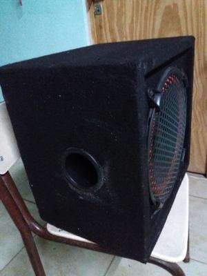 Vendo woofer. Nuevo