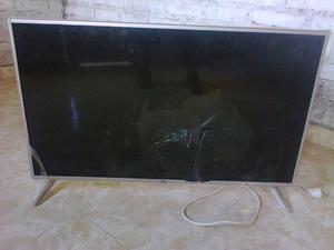 vendo Televisión Marca Lg 42 Pulgadas - pantalla rota la