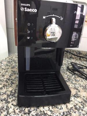 Cafetera Express Philips Saeco