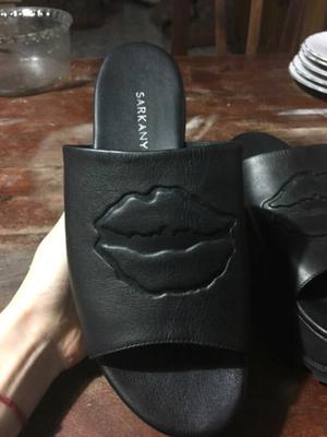 Sandalias sarkany de cuero