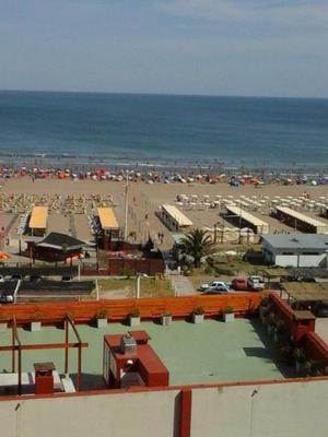 NECOCHEA FRENTE AL MAR COCHERA CUBIERTA 4 PAX