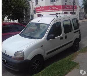 Vendo Renault Kangoo mod.2004 cgnc