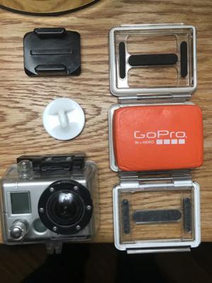 GoPro Hero 2 + accesorios originales