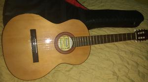 Guitarra criolla Gracia M2