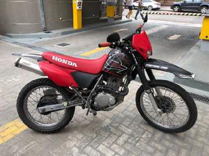 Honda NK 200