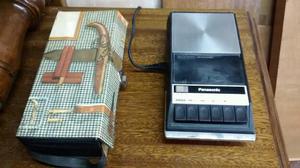 Grabador y reproductor Panasonic. Con caja de cassettes.